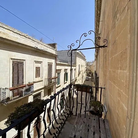 Rois Haus بيت للعطل *